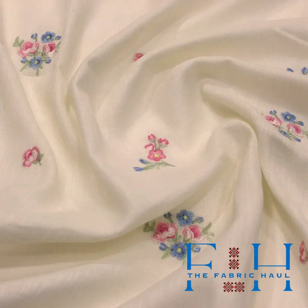 Pastel Embroidery Roses - 1 mtr