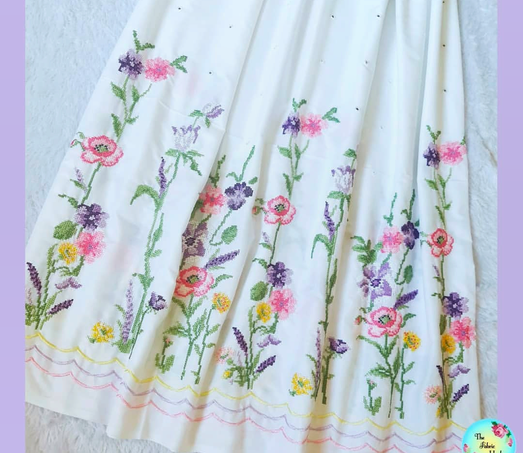 Twilight Bloom Garden - 1 mtr (White)