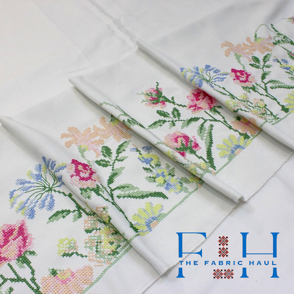 Delicate Garden with Roses , Lilies & Dandelions - 2 mtr